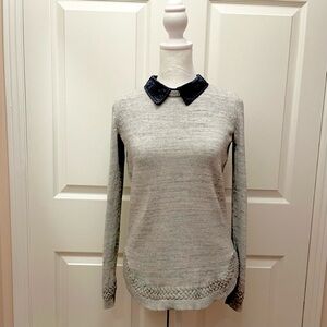 Tommy Hilfiger Heathered Light Blue Knit Sweater with Chambray Collar XS